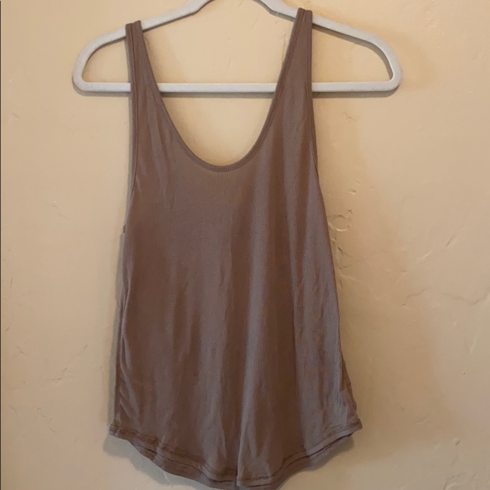 Alo yoga tank